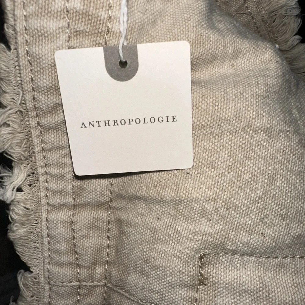 NWT Anthropologie Neutral Raw Hem 22x22in 100% Cotton Pillow‎ Retail $88